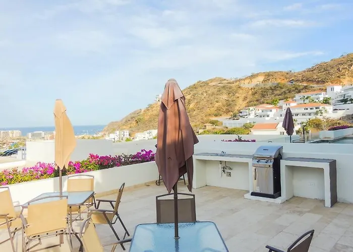 Beautiful Ocean View Condo, 3br 3.5 Bt Cabo San Lucas